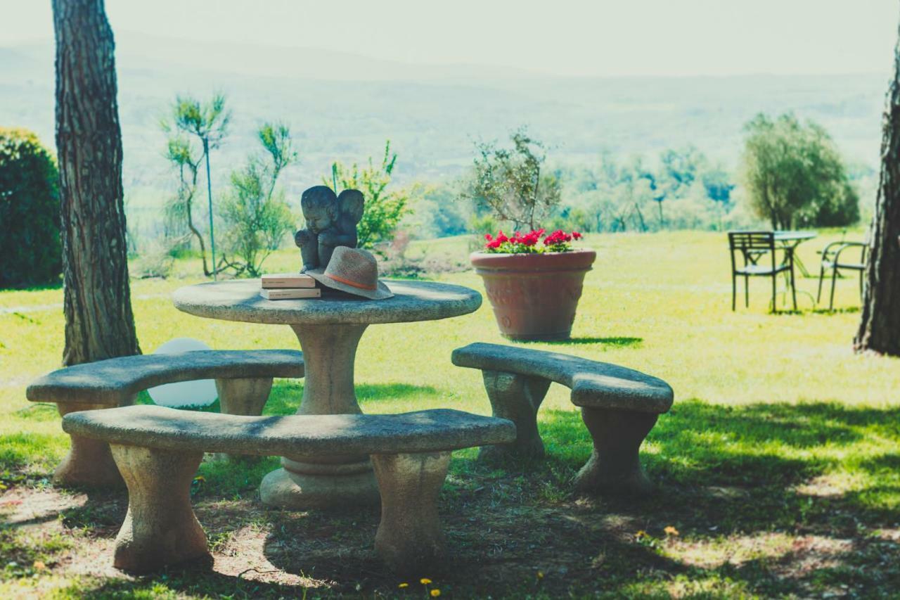 Agriturismo Palazzo Val Del Sasso Villastrada  Esterno foto
